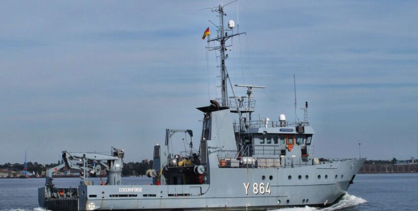 Mittelgrund_y864_kieler_foerde_20160917_bg_1
