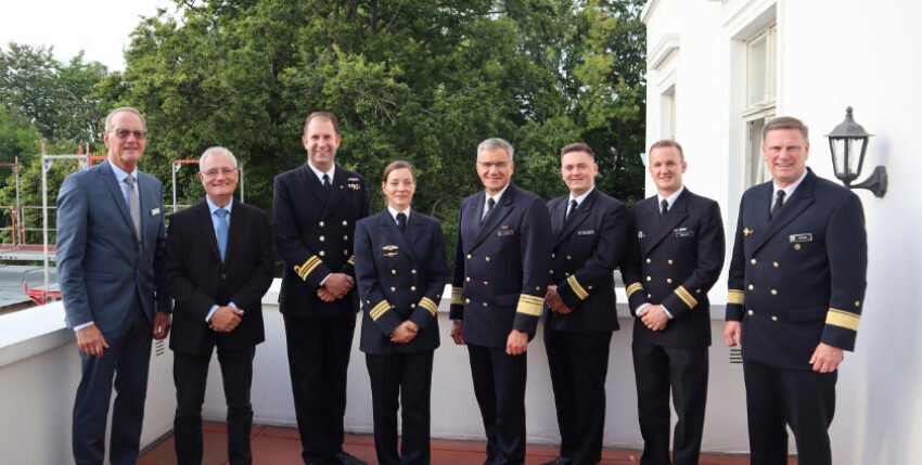 StKptLt aD Hubert Brüdegam, Rear Admiral a.D. Thorsten Kähler, Lieutenant Commander Thomas McPhail, Corvette Captain Caroline Wegener, Vice Admiral Frank Lenski, Captain Lieutenant Eric Werblow, Captain Lieutenant Philipp Gansmann, Flotilla Admiral Axel Schultz