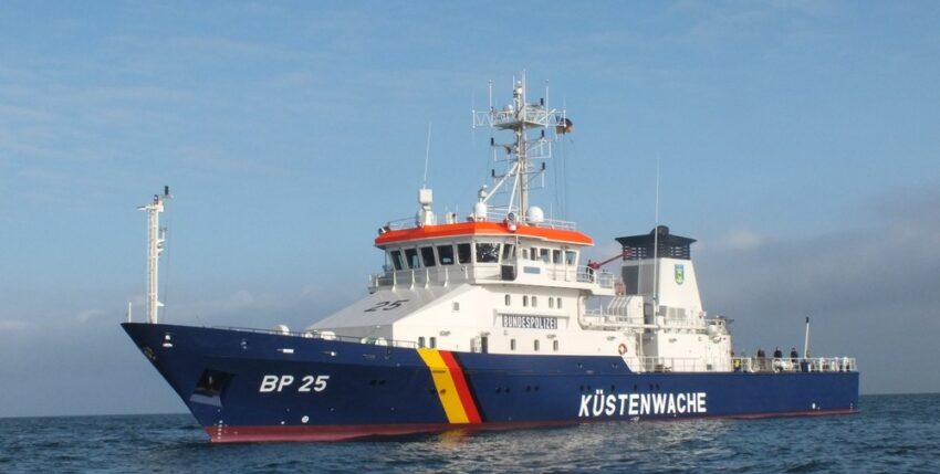 BP 25 "Bayreuth" on patrol.
