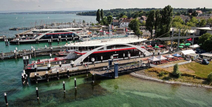 Bodenseefähre der Stadtwerke Konstanz auf Namen der Partnerstadt „Richmond“ getauft. Foto: mtu