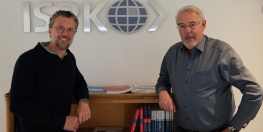 Johannes Peters, Abteilungsleiter Maritime Strategie und Chefredakteur marineforum Holger Schlüter