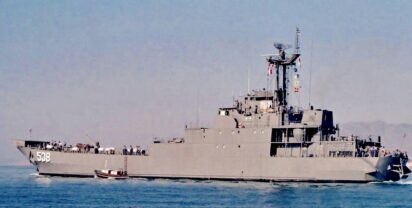 Foto: Teluk Hading, ex-Cottbus der NVA-VM versenkt. Indonesische Marine