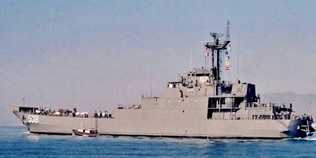 Foto: Teluk Hading, ex-Cottbus der NVA-VM versenkt. Indonesische Marine