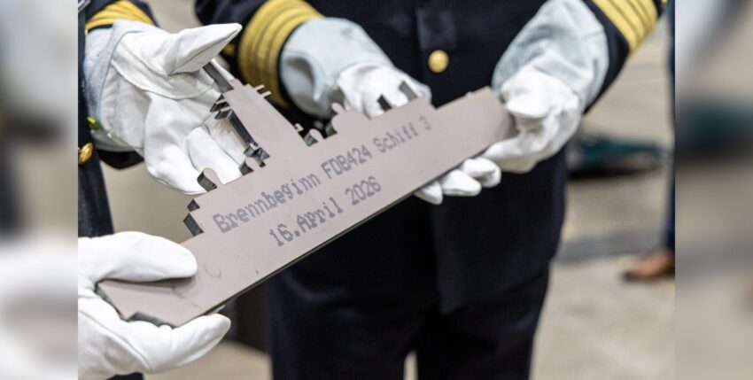 Photo: Burning start FD boat, Rheinmetall