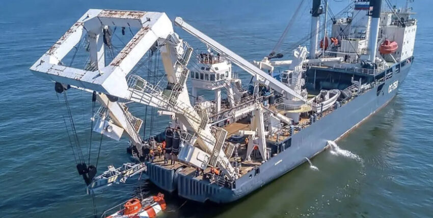 Submarine support and rescue ship "SS750" of the Kashtan class. Photo: Baltic Fleet