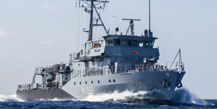 Minehunting boats "Sulzbach-Rosenberg" and "Homburg", the minesweeper "Siegburg" and the tender "Elbe" leave for the Baltic Sea to reinforce NATO's northern flank. Photo. German Navy/Hannemann