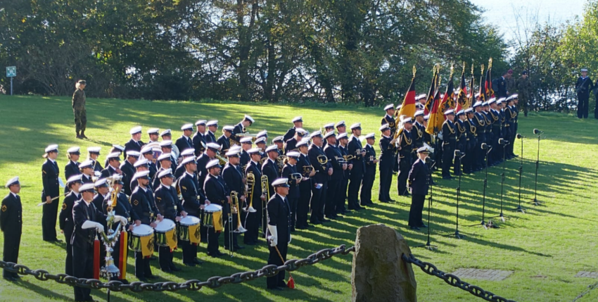 Foto: Heute, Mittwoch, den 30. September 2026, übergibt der Generalinspekteur der Bundeswehr, General Carsten Breuer, an der Marineschule Mürwik in Flensburg das Kommando über die Deutsche Marine von Vizeadmiral Jan Christian Kaack an Konteradmiral Wilhelm Tobias Abry. HSC