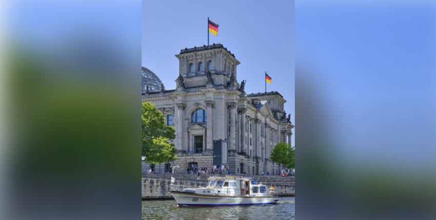 Boot der Republik. Foto: Daniel Angres