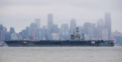 Foto: USS NIMITZ verlässt Heimathafen zur ursprünglich letzten Fahrt. US-Navy