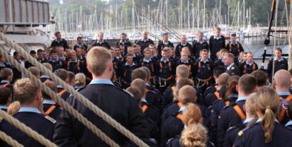 Foto: Der modulare Offizierlehrgang ermöglicht künftig längere Ausbildungszeiten auf der GORCH FOCK. Bw/Ann-Kathrin Fischer