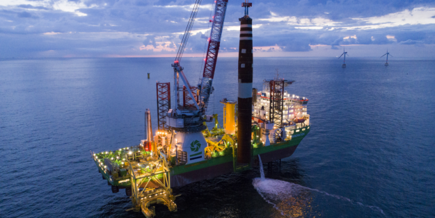Errichterschiff INNOVATION der belgischen Firma DEME. Bild: DEME