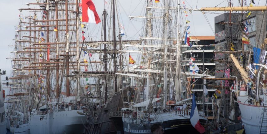Photo: SAiL2025 - Sailors' hearts beat faster. Photo: Wolfhard Scheer/CC BY 3.0