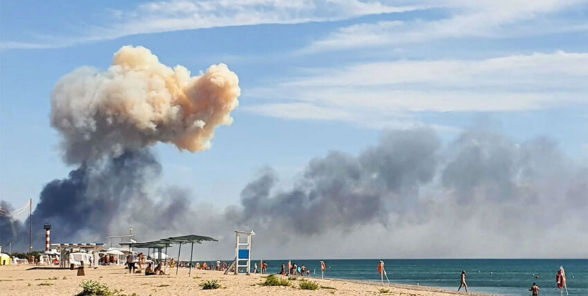 8. August 2022 - Explosionen am Strand der Krim nördlich Sewastopol. Foto: ITAR-TASS
