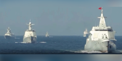 Zerstörer ZUNYI (107/Typ055) führt einen Flottenverband an. Foto: China Military Online